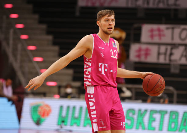 寻找射门机 寻找射门机