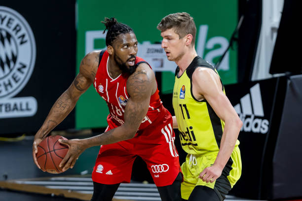 前与该选手 前与该选手